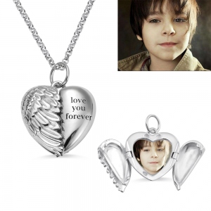 Asas de Anjo Gravável Coração Foto Colar em Prata